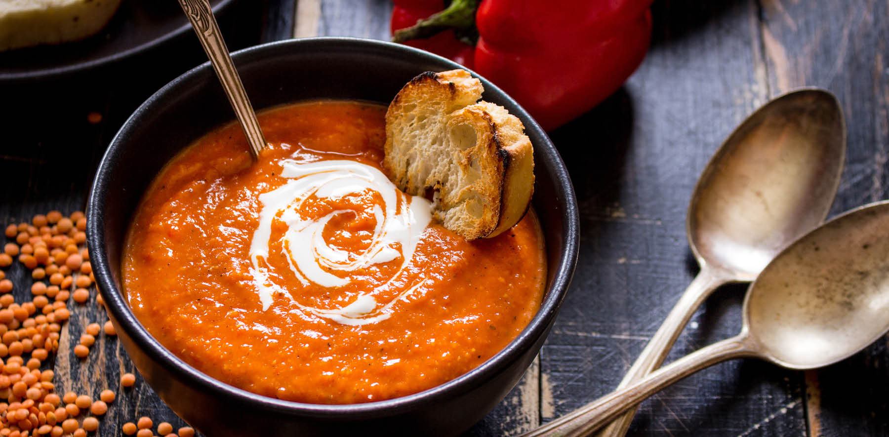 https://drewandcole.com/wp-content/uploads/2019/04/drew-and-cole-pressure-king-pro-roasted-red-pepper-and-tomato-soup-5L-recipe-header.jpg
