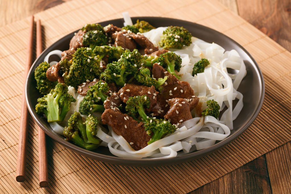 slow-cooker-chinese-beef-broccoli-drew-cole